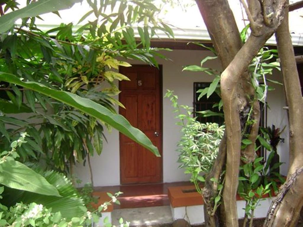Hotel Jackie'S House Puntarenas Eksteriør billede